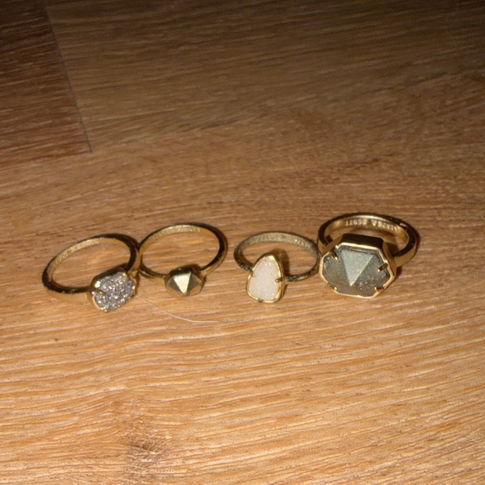 Kendra Scott Ring Set